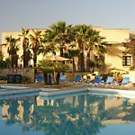 شقة Tal Fanal Complex Għasri