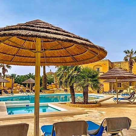 Tal Fanal Complex Apartamento