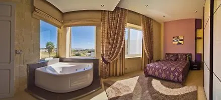 Tal Fanal Complex * 加斯利